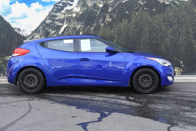 2012 Hyundai Veloster Base W/Black Hatchback
