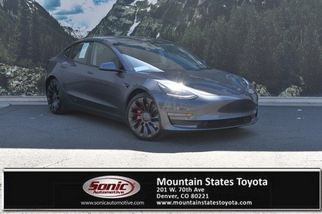2023 Tesla Model 3 Performance's photo