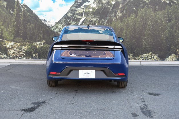 2026 Toyota Prius Plug-in Hybrid SE