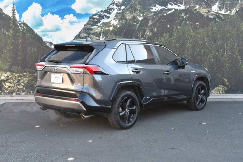Used 2019 Toyota RAV4 Hybrid XSE SUV