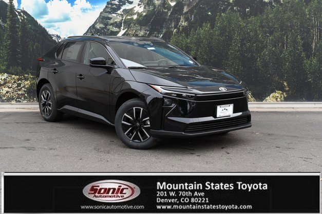 2026 Toyota bZ XLE's photo