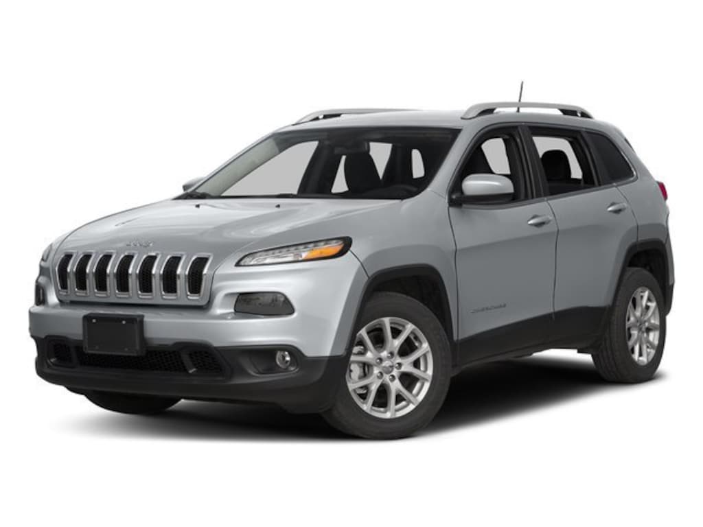 Used 2016 Jeep Cherokee Latitude 4x4 SUV