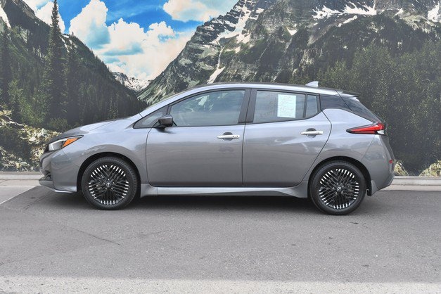 LEAF SV PLUS Hatchback