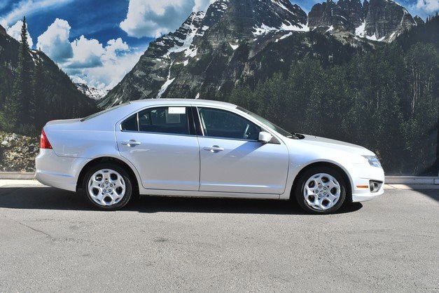 Used 2011 Ford Fusion SE with VIN 3FAHP0HA5BR134801 for sale in Denver, CO