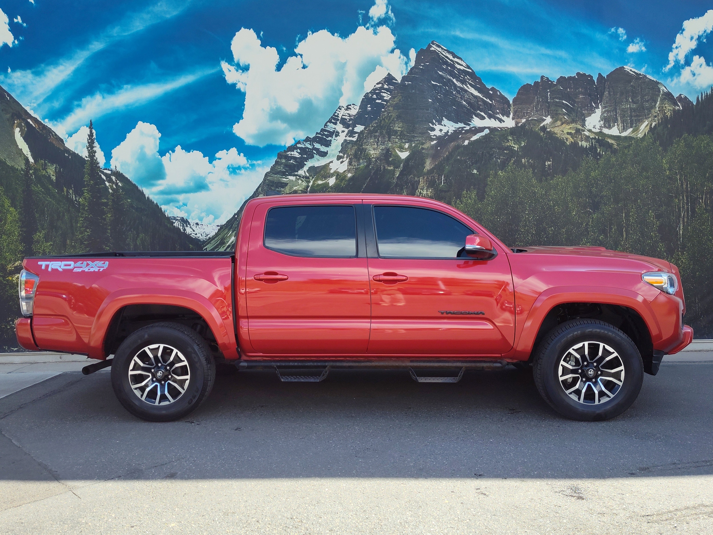 Used 2022 Toyota Tacoma TRD Sport with VIN 3TMCZ5AN1NM504569 for sale in Denver, CO