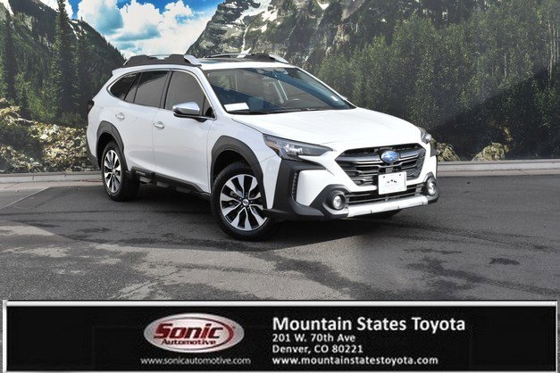 2023 Subaru Outback Touring's photo