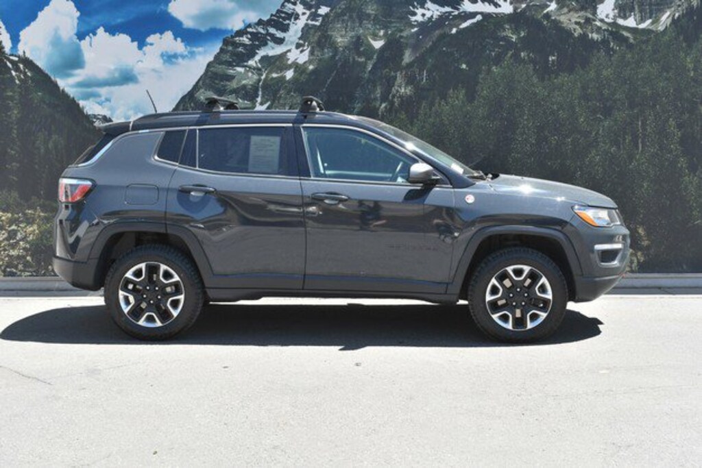 Used 2018 Jeep Compass Trailhawk 4x4 SUV