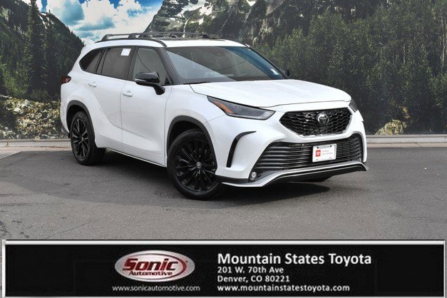 2023 Toyota Highlander XSE's photo