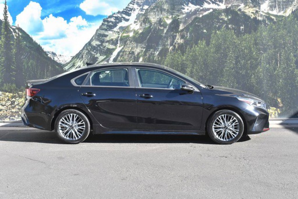 Used 2022 Kia Forte GT-Line Sedan