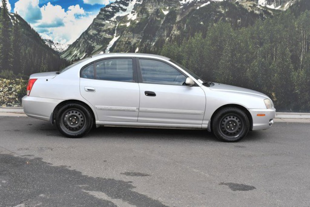 Used 2005 Hyundai Elantra GLS Sedan