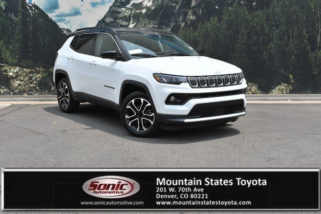 2022 Jeep Compass Limited 4X4's photo