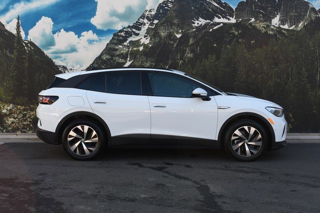 Used 2023 Volkswagen ID.4 PRO with VIN 1V2CMPE81PC052124 for sale in Denver, CO