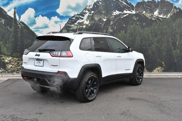 2020 Jeep Cherokee Trailhawk photo 3