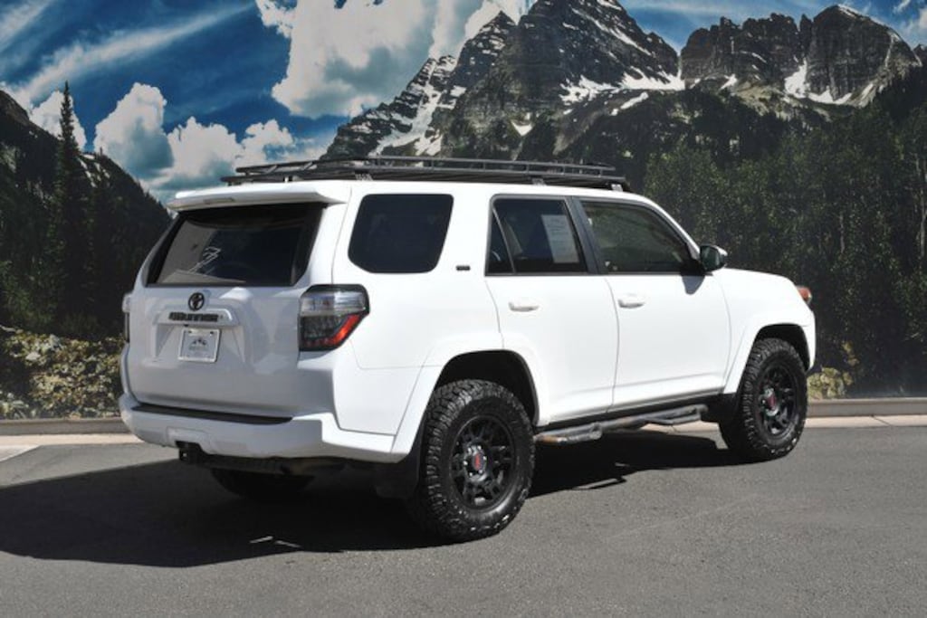 Used 2016 Toyota 4Runner SR5 SUV