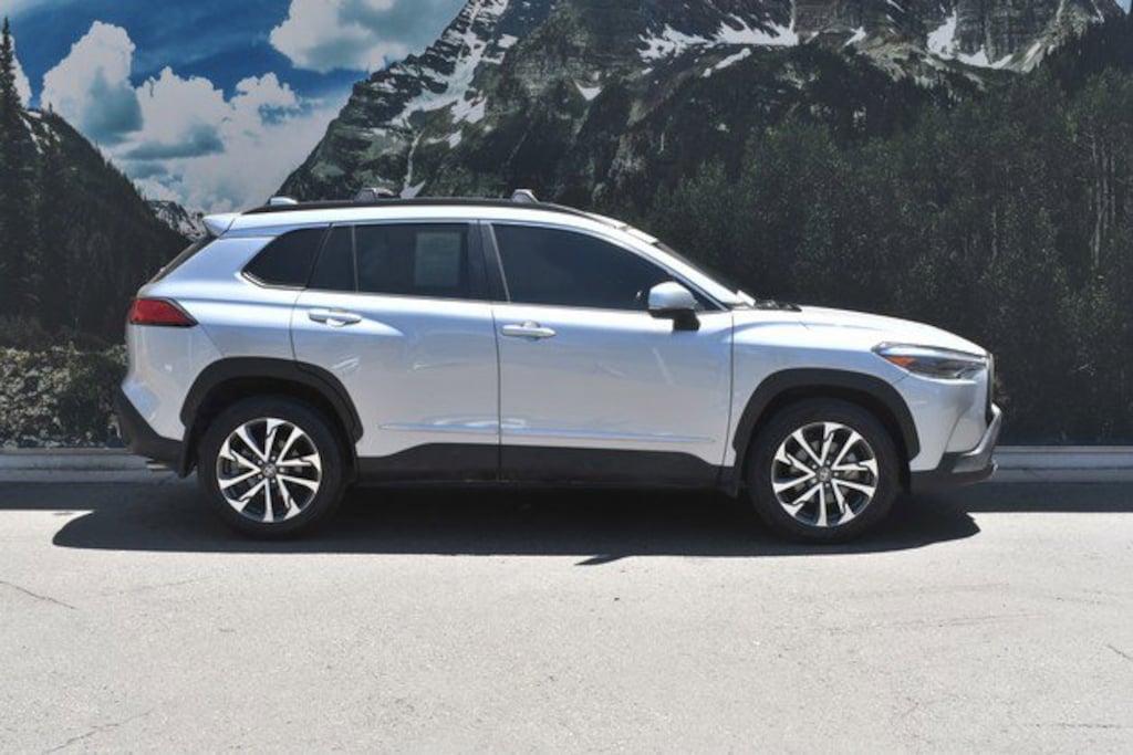 Certified 2024 Toyota Corolla Cross XLE SUV