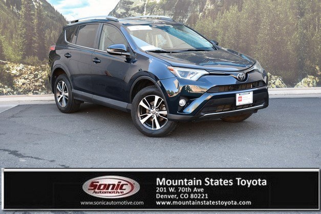2017 Toyota RAV4 XLE