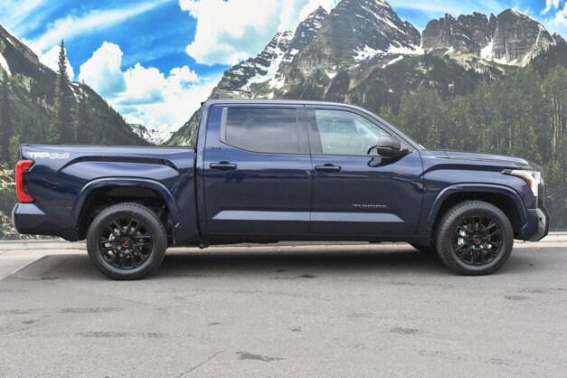 2023 Toyota Tundra SR5 photo 2