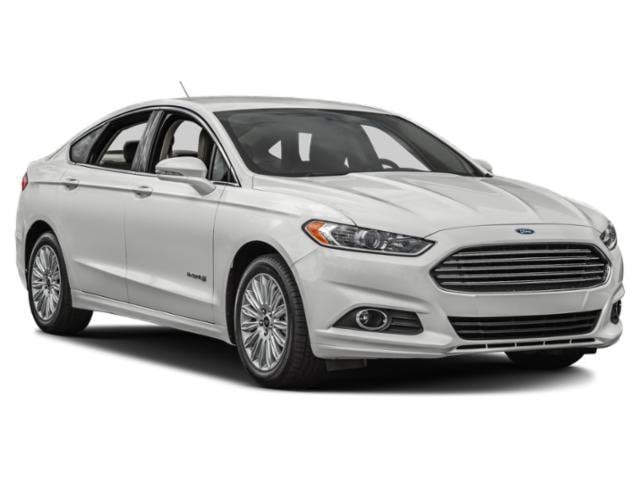 Fusion Hybrid SE Sedan