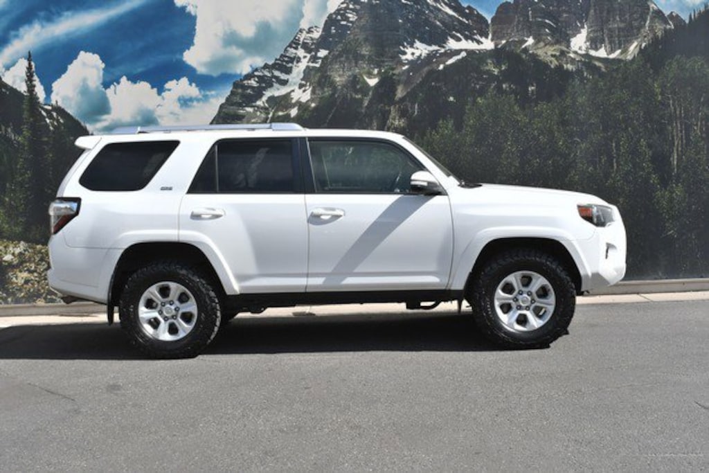 Used 2015 Toyota 4Runner SR5 SUV