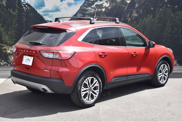 2022 Ford Escape SEL Hybrid photo 3