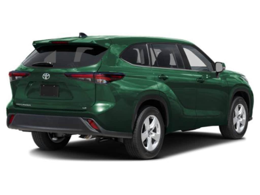 Used 2025 Toyota Highlander LE SUV