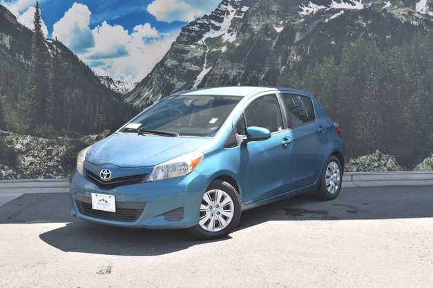 Yaris L Liftback