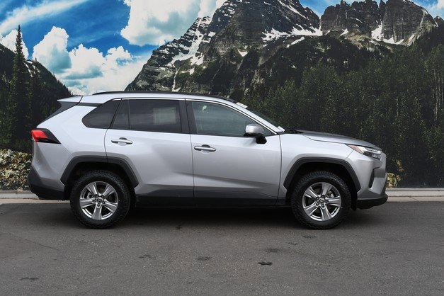 Certified 2024 Toyota RAV4 XLE with VIN 2T3P1RFV8RW429219 for sale in Northfield, Minnesota