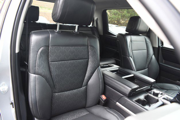 2024 Toyota Tundra Limited - Photo 29