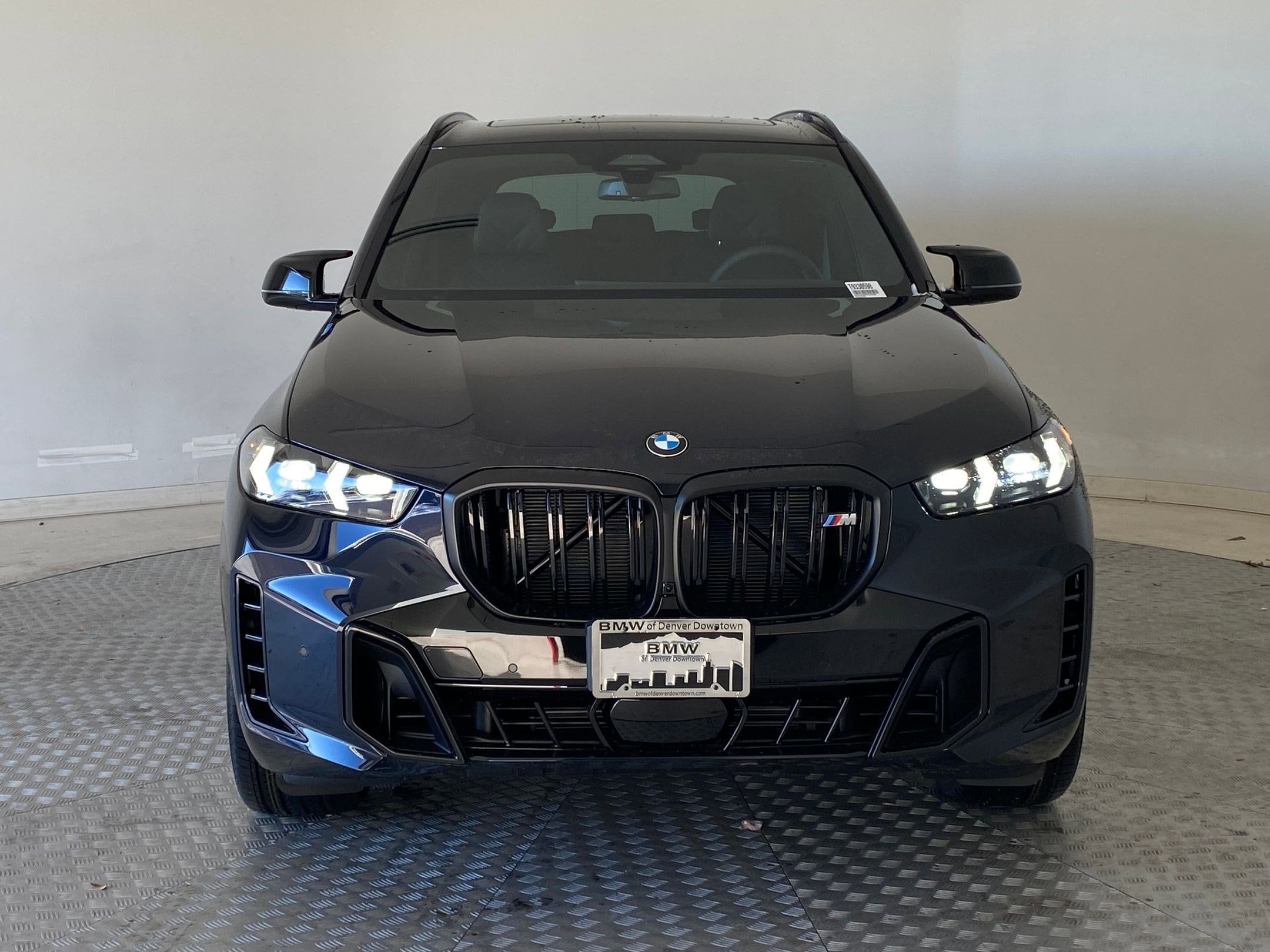 2026 BMW X5 M60i - Photo 5