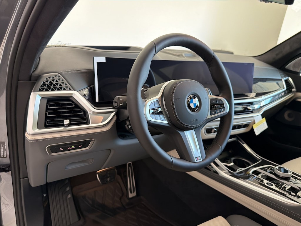 New 2027 BMW X7 xDrive40i SUV