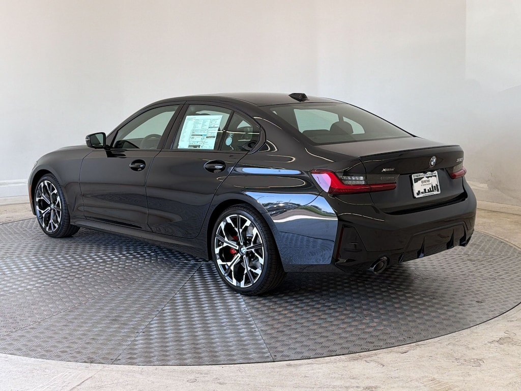 New 2026 BMW 330i xDrive Sedan