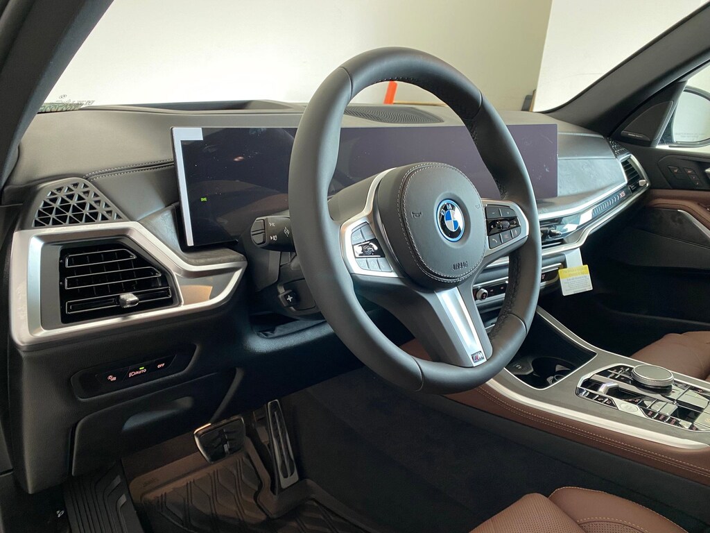 New 2026 BMW X5 PHEV xDrive50e SUV