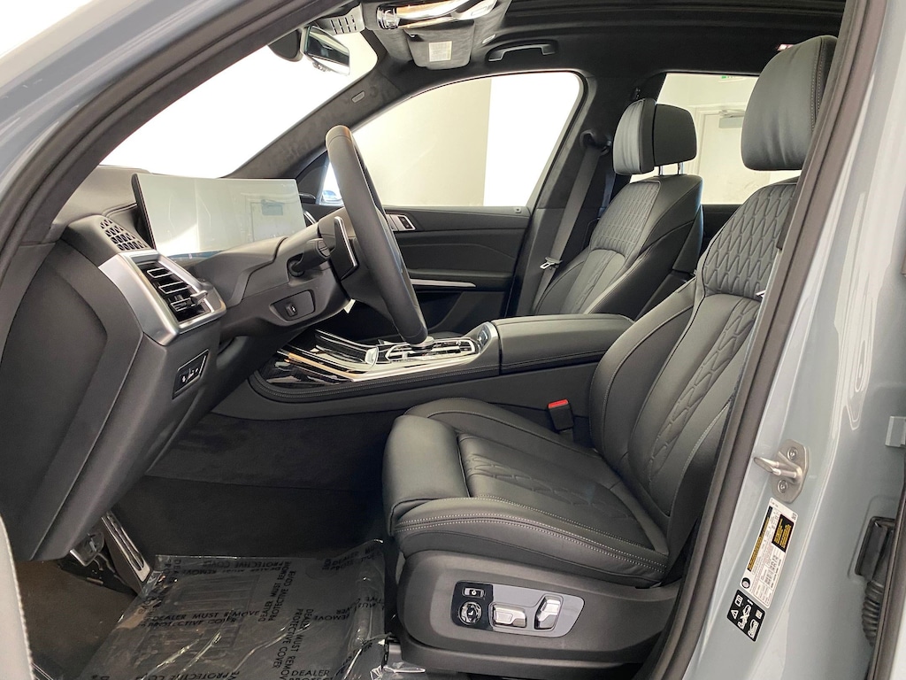 New 2026 BMW X7 xDrive40i SUV