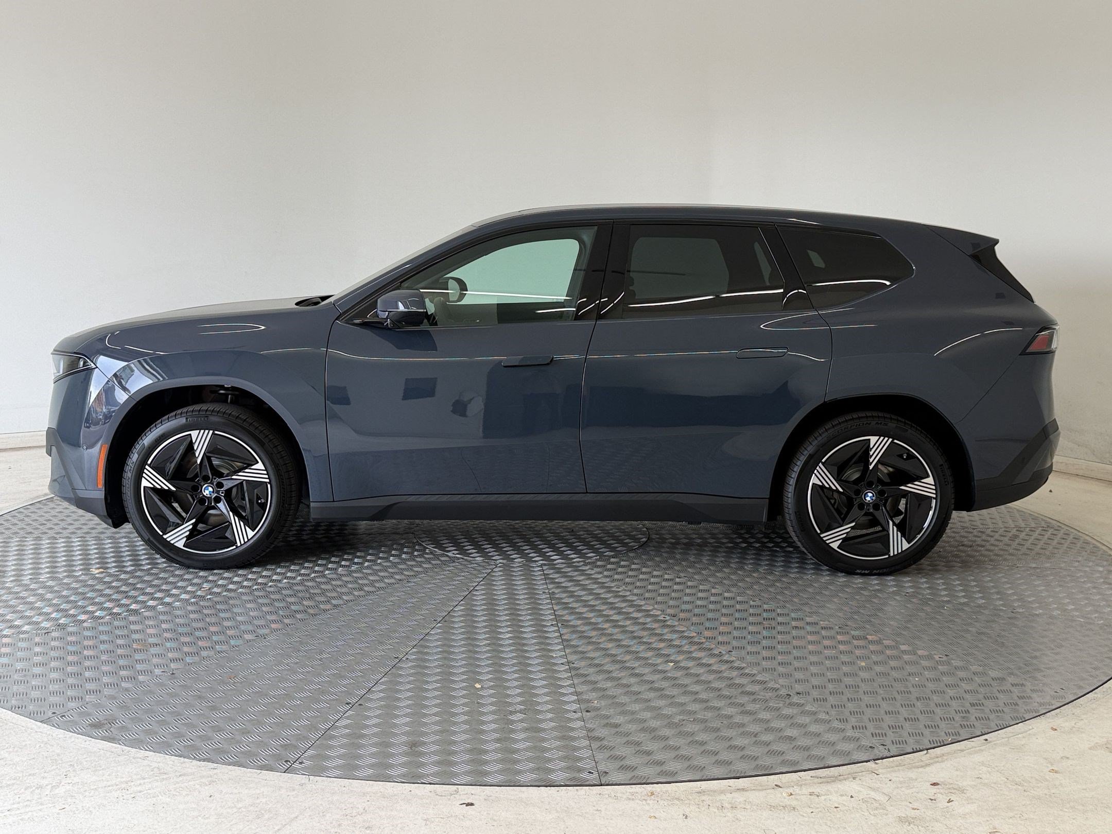 New 2027 BMW iX3 50 xDrive SUV