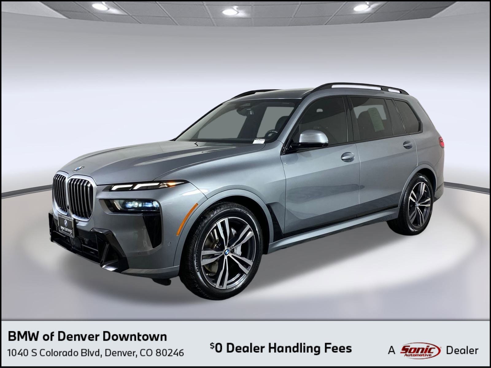 2023 BMW X7 40i's photo