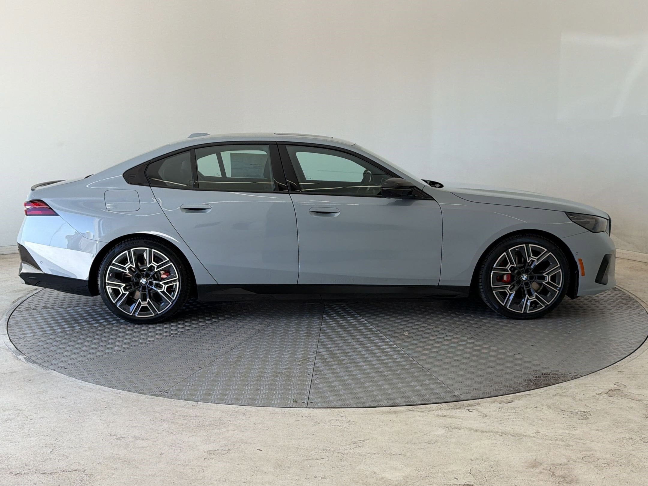 I5 M60 Sedan