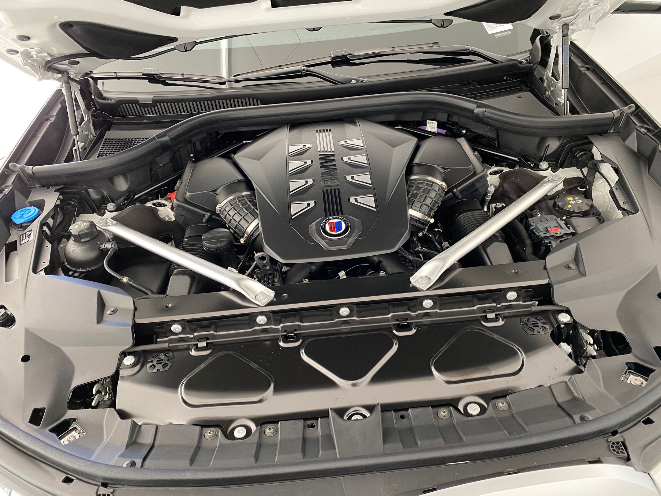 2026 BMW X7 ALPINA XB7 - Photo 33