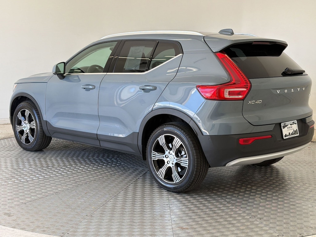 Used 2021 Volvo XC40 Inscription SUV