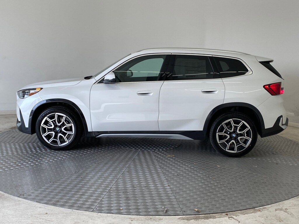 New 2026 BMW X1 xDrive28i SUV