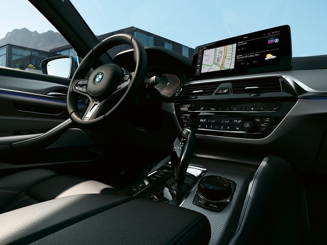 BMW 5 Series PHEV interior