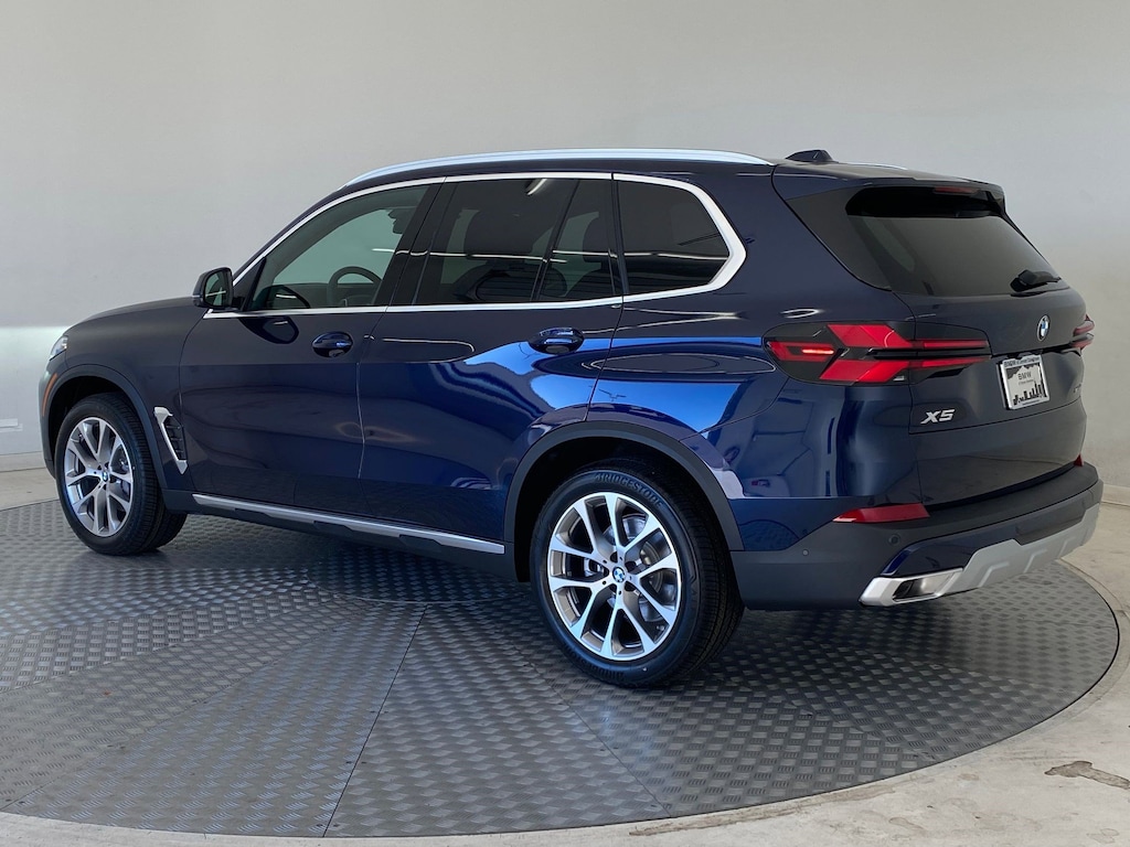New 2026 BMW X5 xDrive40i SUV