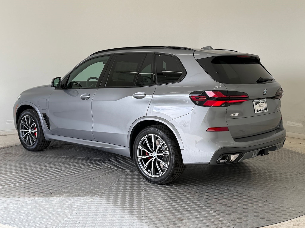 New 2026 BMW X5 PHEV xDrive50e SUV