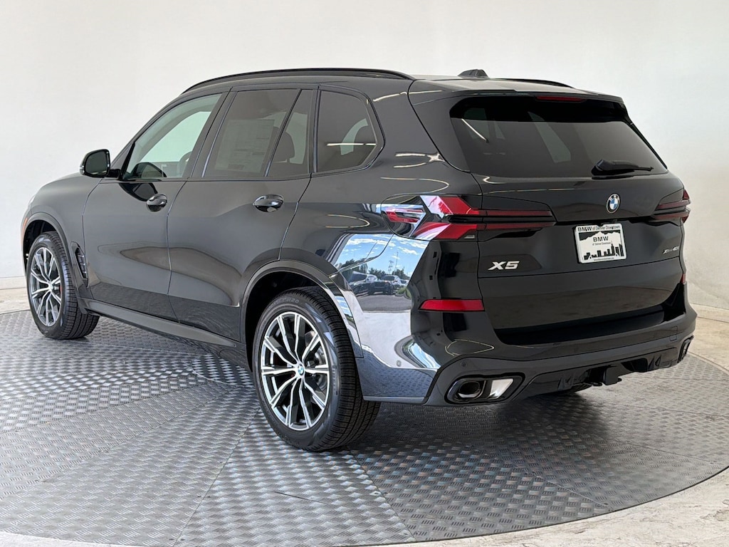 New 2026 BMW X5 xDrive40i SUV