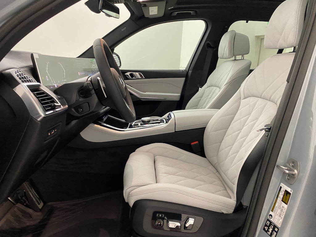 New 2026 BMW X5 xDrive40i SUV