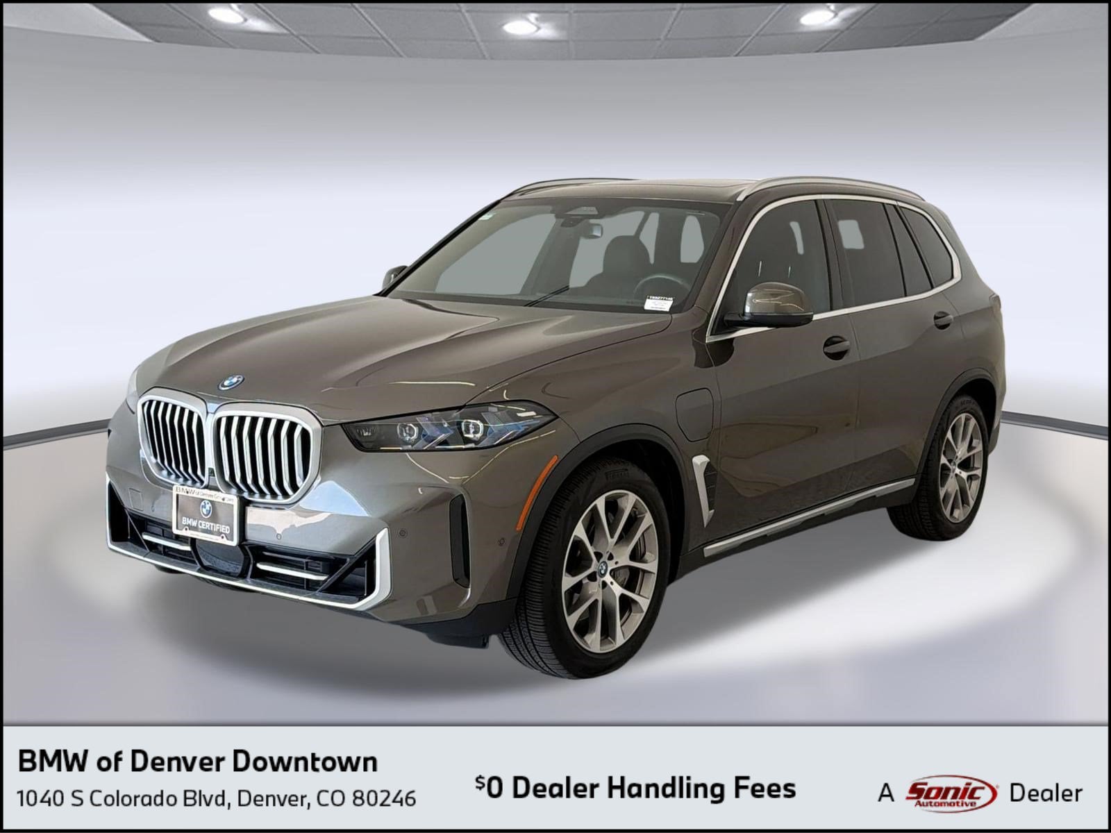 2025 BMW X5 xDrive50e's photo