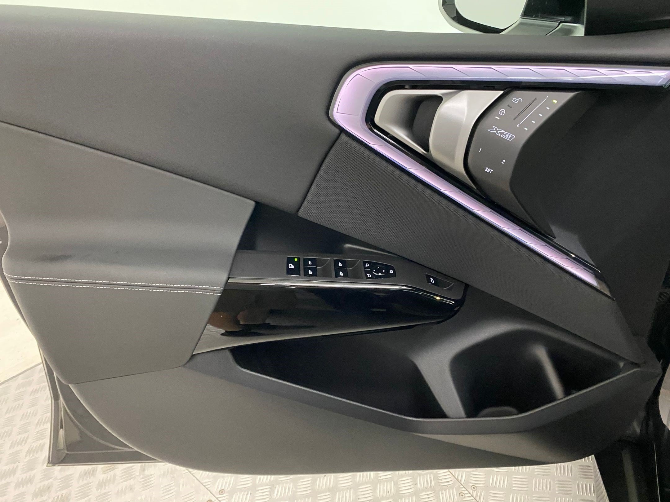 2026 BMW X3 30 - Photo 22