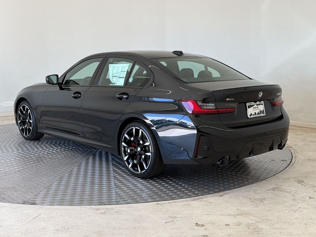 New 2026 BMW 330i xDrive Sedan