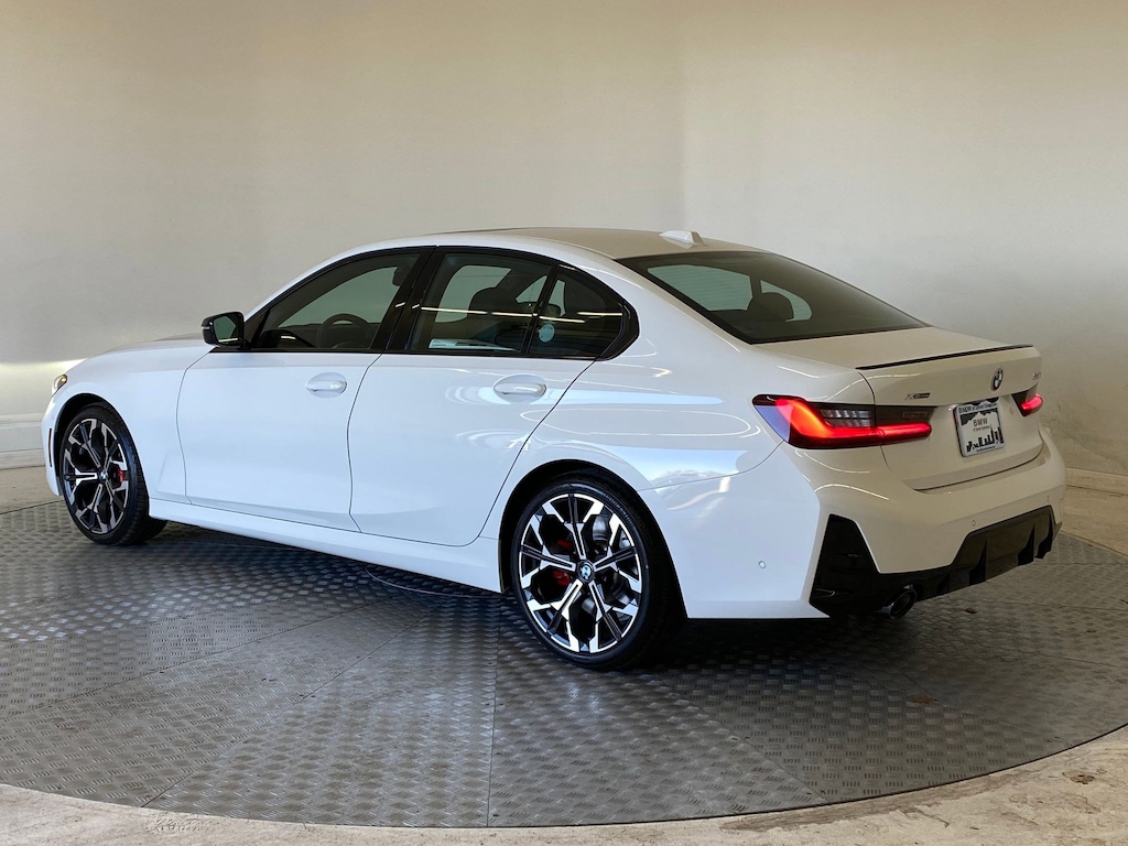 New 2026 BMW 330i xDrive Sedan