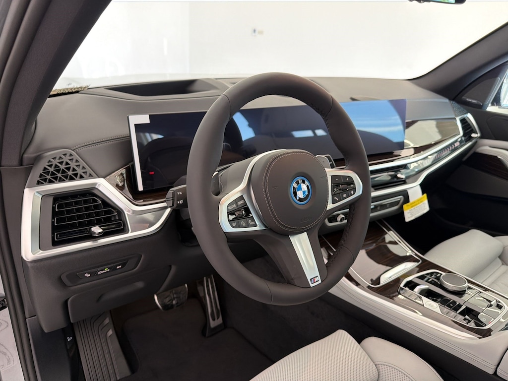 New 2026 BMW X5 PHEV xDrive50e SUV