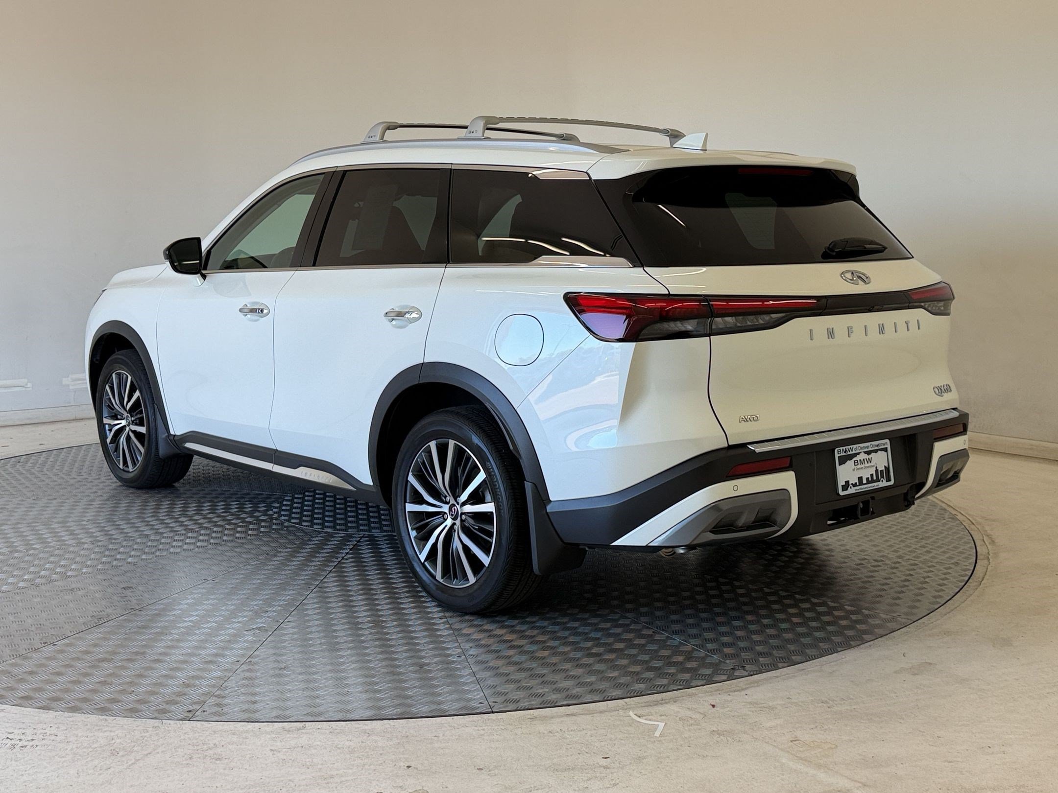 Used 2025 INFINITI QX60 SENSORY SUV